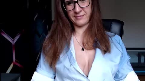 Snapshot of kayalips chatting on December 24, 2024, 11:17 am KayaLips online show from December 24, 2024, 11:17 am