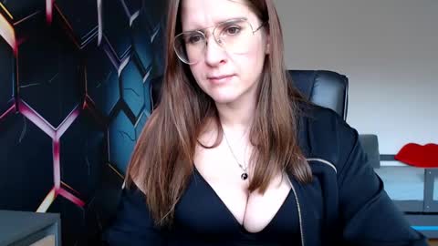 Snapshot of kayalips chatting on January 6, 2025, 10:35 am KayaLips online show from January 6, 2025, 10:35 am