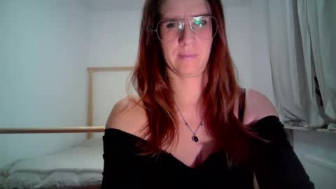 Snapshot of kayalips chatting on October 25, 2025, 8:25 pm KayaLips online show from October 25, 2025, 8:25 pm