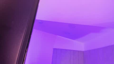 Snapshot of kaylarossi chatting on March 2, 2025, 1:26 am Kayla online show from March 2, 2025, 1:26 am