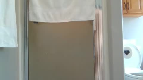 Snapshot of kcp6943 chatting on January 12, 2025, 6:05 pm kcp6943 online show from January 12, 2025, 6:05 pm