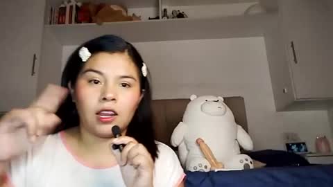 Snapshot of kei16jt chatting on November 11, 2025, 3:28 am Andrea online show from November 11, 2025, 3:28 am