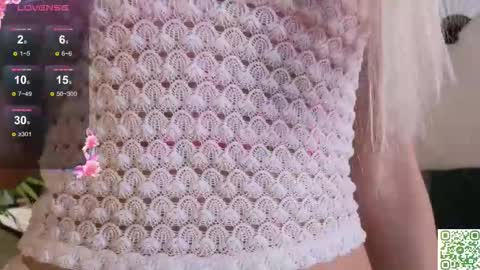 Snapshot of kelly_kelley chatting on October 19, 2025, 10:05 am Elsa online show from October 19, 2025, 10:05 am