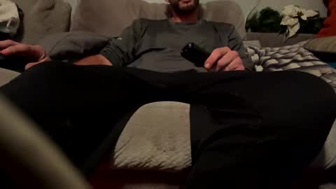 Snapshot of kend899412 chatting on December 8, 2024, 12:07 am kend899412 online show from December 8, 2024, 12:07 am