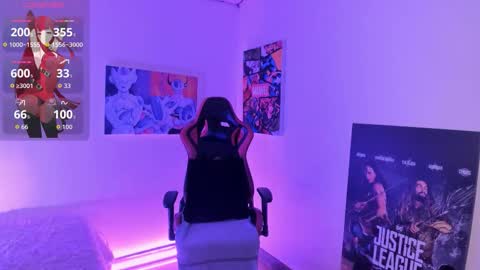 Kendall online show from October 3, 2025, 10:07 pm