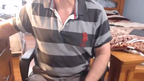 Snapshot of kent_ham chatting on September 25, 2025, 8:34 pm kent_ham online show from September 25, 2025, 8:34 pm