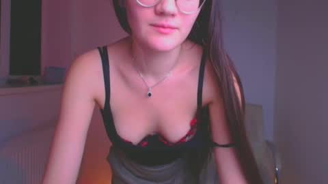Ketrin online show from January 10, 2025, 3:29 am