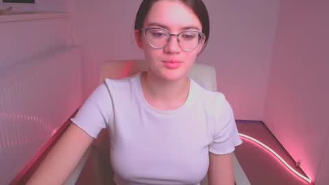 Ketrin online show from February 5, 2025, 6:46 am