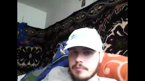 Snapshot of kevin_hott4u chatting on September 29, 2025, 12:43 pm kevin online show from September 29, 2025, 12:43 pm