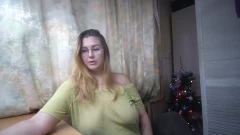 Snapshot of kianna_dior_ chatting on December 28, 2024, 10:14 am kianna_dior_ online show from December 28, 2024, 10:14 am