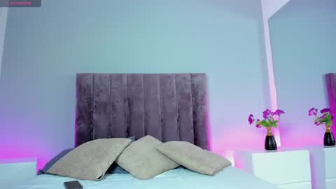 Snapshot of kiarasimons_ chatting on December 30, 2024, 12:31 pm Sara Palacios online show from December 30, 2024, 12:31 pm