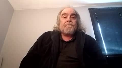 Snapshot of kickinme chatting on March 11, 2025, 1:23 pm KICKINME online show from March 11, 2025, 1:23 pm