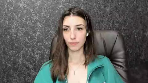 Snapshot of kikies_ chatting on September 21, 2025, 4:30 pm Mika and Miranda online show from September 21, 2025, 4:30 pm