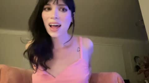 Snapshot of kikihart chatting on January 4, 2025, 1:42 am Kiki Hart online show from January 4, 2025, 1:42 am