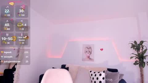 Snapshot of kim_ev chatting on March 5, 2025, 7:49 am Kim online show from March 5, 2025, 7:49 am