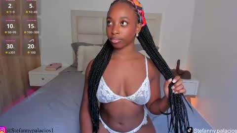 Snapshot of kimberlylenox chatting on September 23, 2025, 9:18 pm Queen Kim online show from September 23, 2025, 9:18 pm