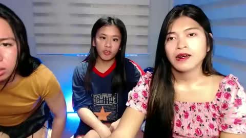 Snapshot of kimbratx chatting on January 23, 2025, 6:49 am kimbratx online show from January 23, 2025, 6:49 am