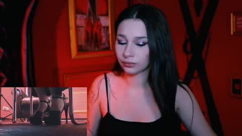 Snapshot of kimclarks chatting on September 24, 2025, 12:19 pm kimclarks online show from September 24, 2025, 12:19 pm