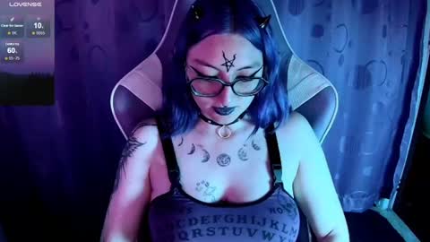 Snapshot of kimlennox_ chatting on September 26, 2025, 1:26 pm   online show from September 26, 2025, 1:26 pm