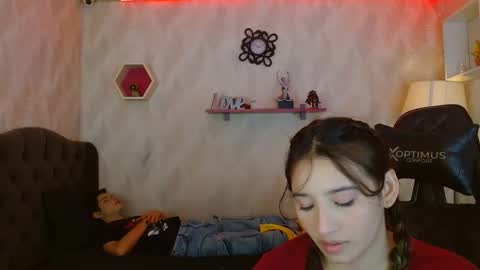 Snapshot of kimty_ chatting on October 9, 2025, 8:23 am kimty online show from October 9, 2025, 8:23 am