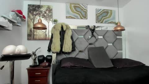 Snapshot of king_fitt_ chatting on January 23, 2025, 6:56 pm HOT MEN BLACK online show from January 23, 2025, 6:56 pm