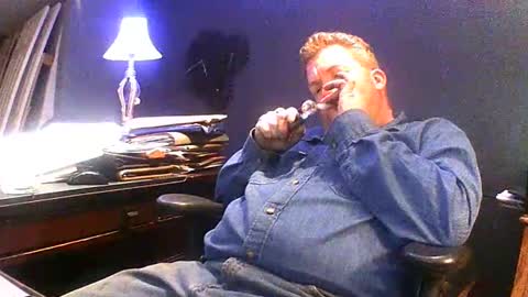 Snapshot of kingandqueenjanky chatting on November 5, 2025, 2:22 am Janky online show from November 5, 2025, 2:22 am