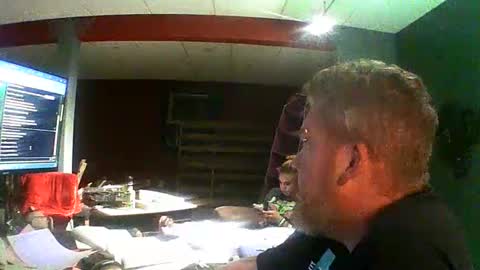 Snapshot of kingandqueenjanky chatting on November 10, 2025, 2:43 am Janky online show from November 10, 2025, 2:43 am