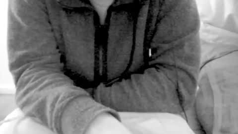 Snapshot of kingindisguise69 chatting on February 7, 2025, 2:40 am kingindisguise69 online show from February 7, 2025, 2:40 am