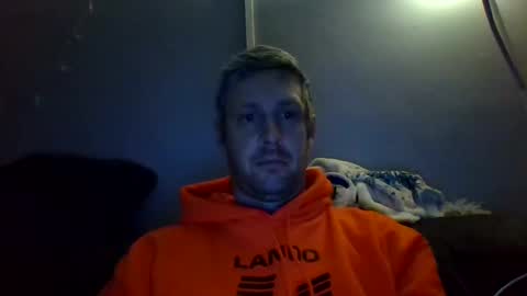 Snapshot of kinkysubslave86 chatting on January 4, 2025, 2:14 am KinkySub online show from January 4, 2025, 2:14 am