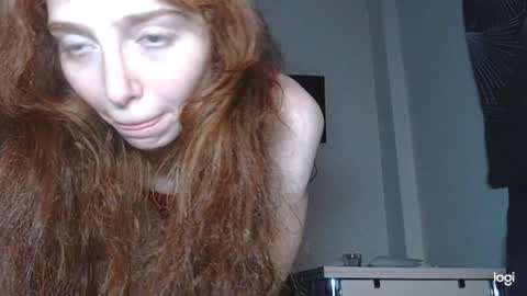Snapshot of kira_foxy_ chatting on December 21, 2024, 1:42 pm Kira online show from December 21, 2024, 1:42 pm