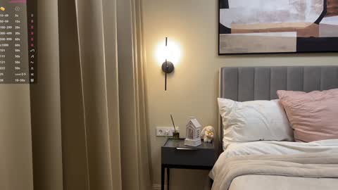 Snapshot of kiramystery chatting on December 21, 2024, 1:21 pm Kira online show from December 21, 2024, 1:21 pm