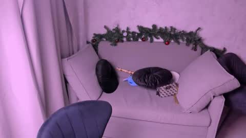 Snapshot of kirraa_ chatting on December 26, 2024, 11:03 pm Kira online show from December 26, 2024, 11:03 pm