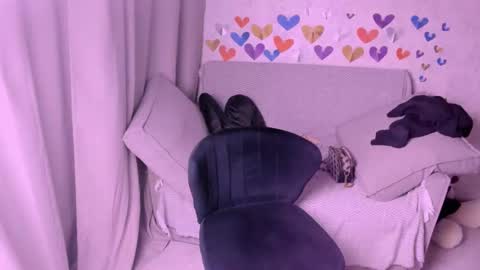 Snapshot of kirraa_ chatting on February 14, 2025, 3:00 am Kira online show from February 14, 2025, 3:00 am