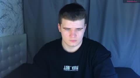 Snapshot of kittenmur chatting on February 2, 2025, 10:57 am Vlad online show from February 2, 2025, 10:57 am