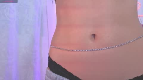 Snapshot of kittystar_tay chatting on September 13, 2025, 11:54 am Kitty online show from September 13, 2025, 11:54 am