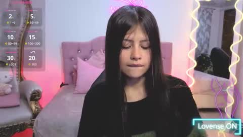 Snapshot of kittystar_tay chatting on October 4, 2025, 11:30 am Kitty online show from October 4, 2025, 11:30 am