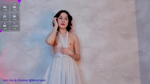 Snapshot of klary_moon chatting on October 2, 2025, 1:51 pm Lisa online show from October 2, 2025, 1:51 pm