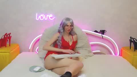 Snapshot of klaryevans chatting on March 1, 2025, 1:07 pm Klary online show from March 1, 2025, 1:07 pm