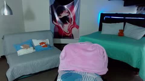 Snapshot of kloe_deker chatting on January 18, 2025, 2:12 pm Kloe deker online show from January 18, 2025, 2:12 pm