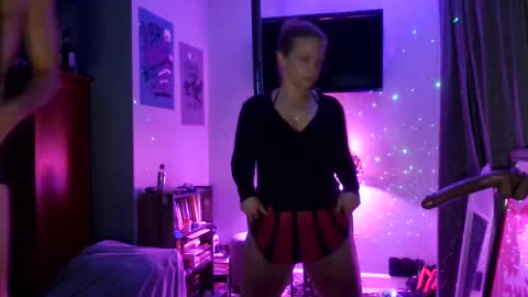 Snapshot of kmack1111 chatting on March 7, 2025, 9:18 am Kevv  Heidi All Hallows Eve Show online show from March 7, 2025, 9:18 am