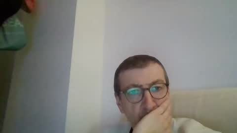 Snapshot of kolesie7 chatting on March 4, 2025, 7:54 pm JUAN CARLOS online show from March 4, 2025, 7:54 pm