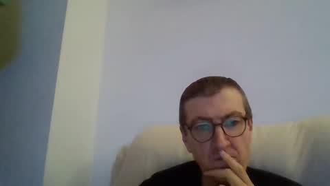 Snapshot of kolesie7 chatting on October 2, 2025, 6:26 pm JUAN CARLOS online show from October 2, 2025, 6:26 pm