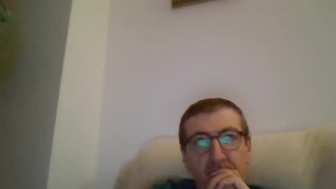 Snapshot of kolesie7 chatting on October 6, 2025, 9:12 pm JUAN CARLOS online show from October 6, 2025, 9:12 pm