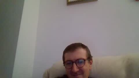 Snapshot of kolesie7 chatting on October 22, 2025, 9:47 pm JUAN CARLOS online show from October 22, 2025, 9:47 pm