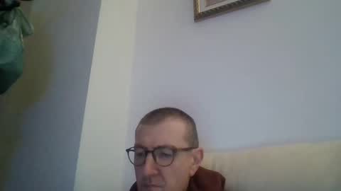 Snapshot of kolesie7 chatting on October 27, 2025, 7:29 pm JUAN CARLOS online show from October 27, 2025, 7:29 pm