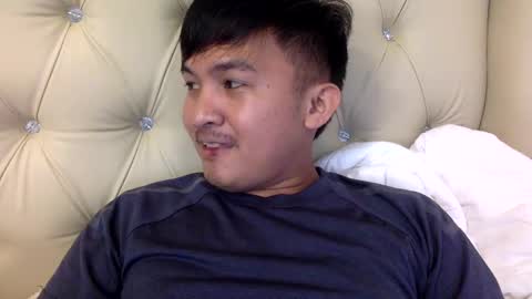 Snapshot of krezikeed chatting on March 11, 2025, 6:32 am krezikeed online show from March 11, 2025, 6:32 am