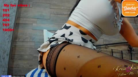 Snapshot of krisi_kiss chatting on January 4, 2025, 1:42 pm KrisiFollow me  Thumb UP  online show from January 4, 2025, 1:42 pm