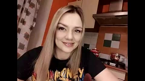 Snapshot of krisssexi chatting on February 7, 2025, 10:52 pm KrissSexi online show from February 7, 2025, 10:52 pm