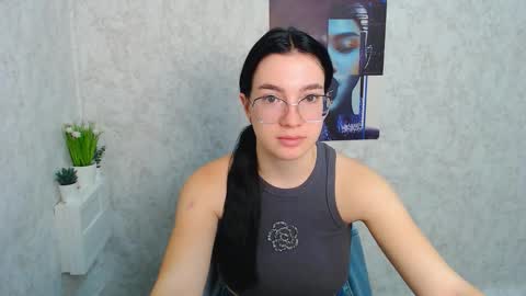 Snapshot of kristenx_x chatting on September 16, 2025, 6:36 am Kristen online show from September 16, 2025, 6:36 am