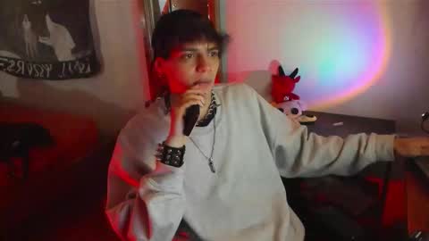 Snapshot of krye_x chatting on September 26, 2025, 7:56 am Zack online show from September 26, 2025, 7:56 am